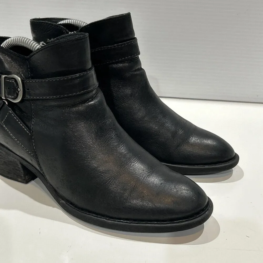 Born Moto Biker Style Comfort Sole Leather Boots Womens 8 M Ankle Zip